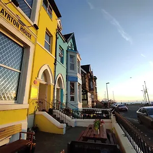 Ayrton House Apartment