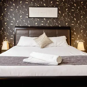 4* Hotel Ashley Victoria